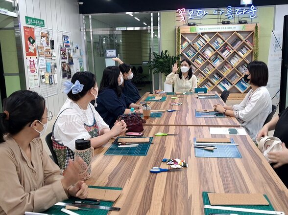 8월 원데이 잡클래스 : 나만의 친환경 노트 만들기