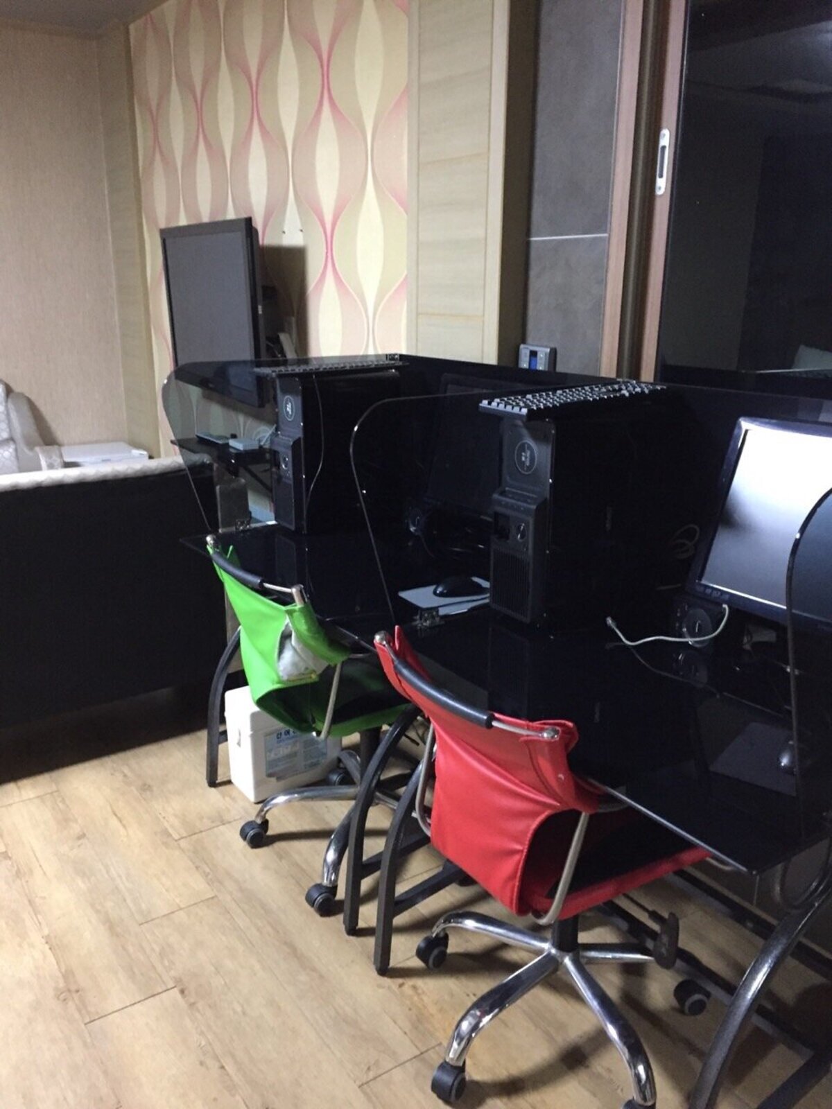 에프원호텔