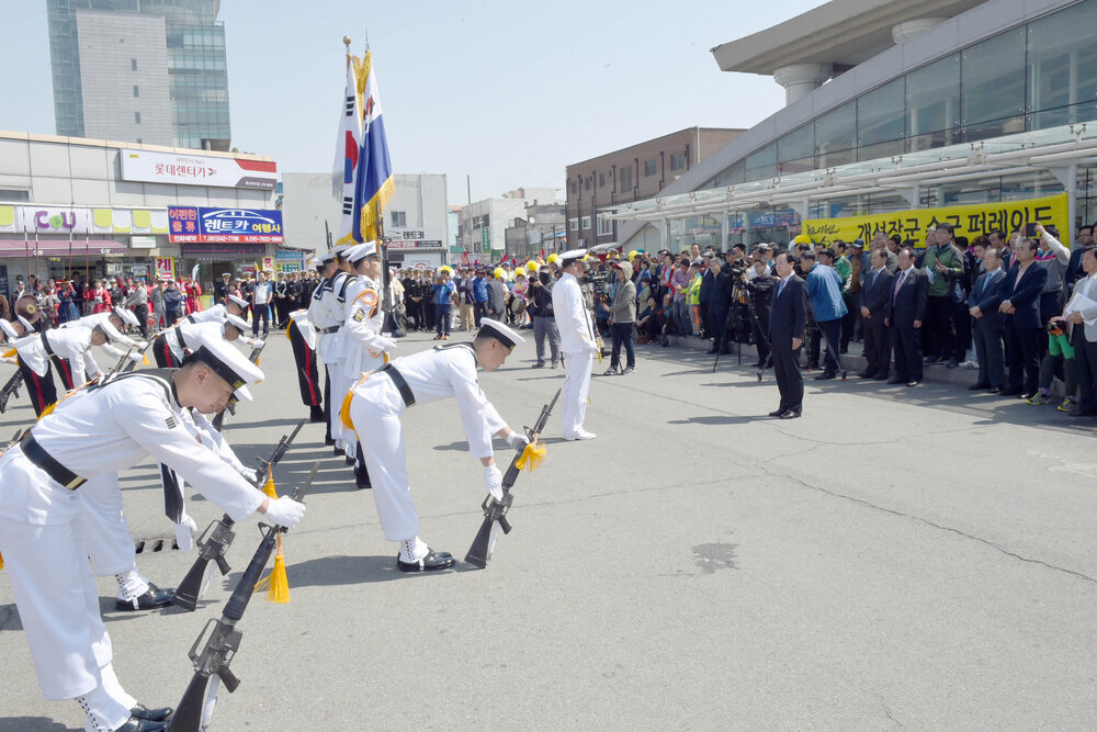 이순신수군문화제006(2017,4,29,목포역).jpg