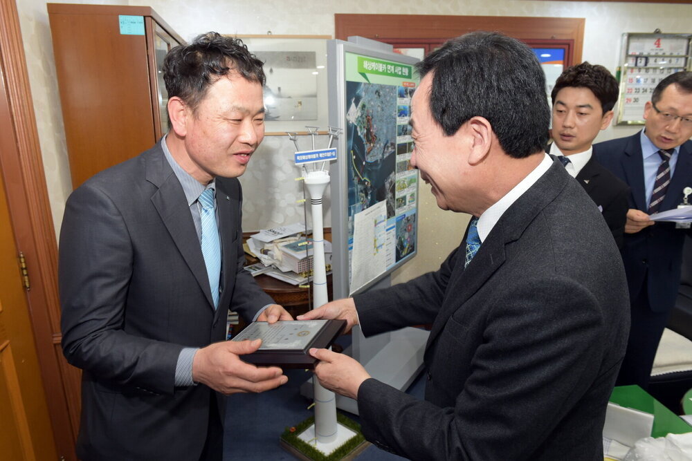 박홍률 목포시장 시상.